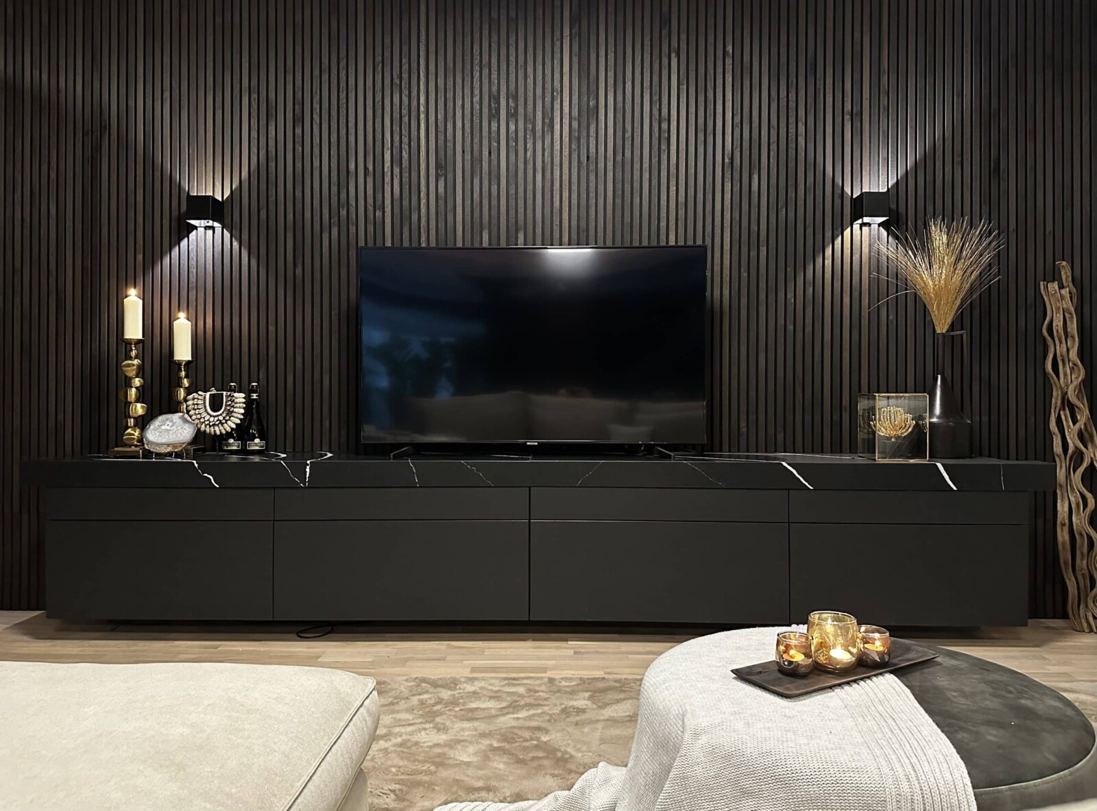 Cinewalls Cinewalls