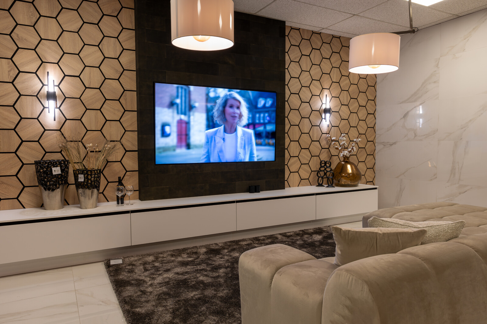 Cinewalls Cinewalls